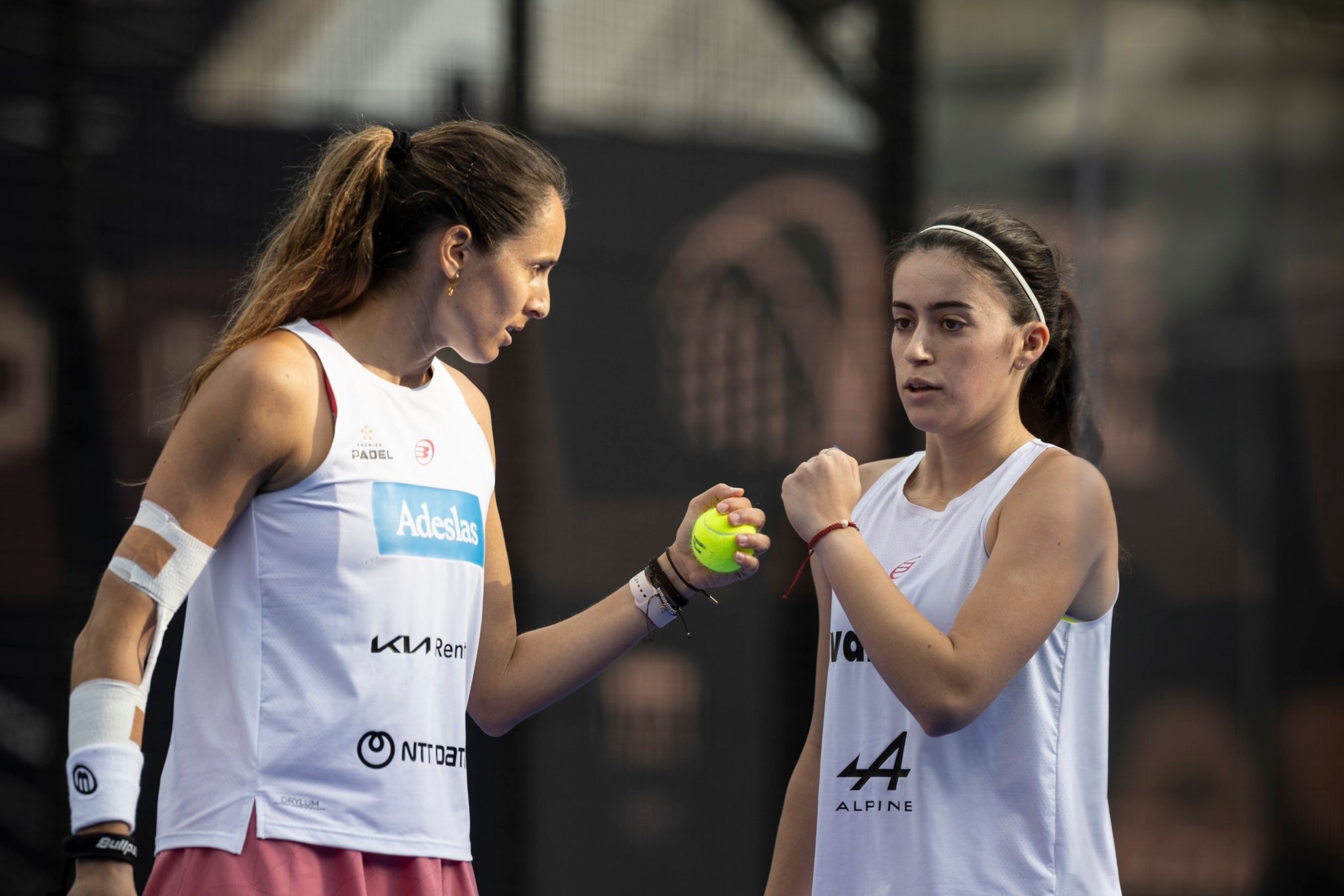 不可小觑 不可小觑